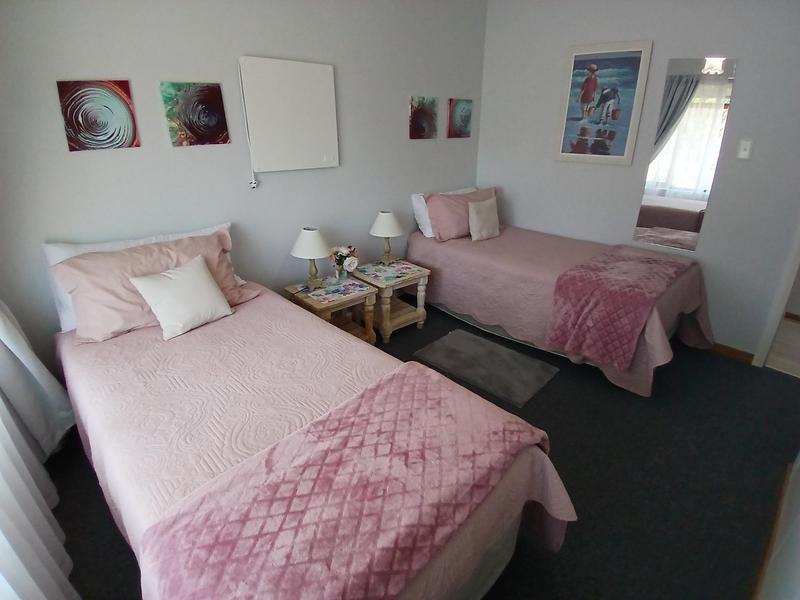 4 Bedroom Property for Sale in Stilbaai Wes Western Cape